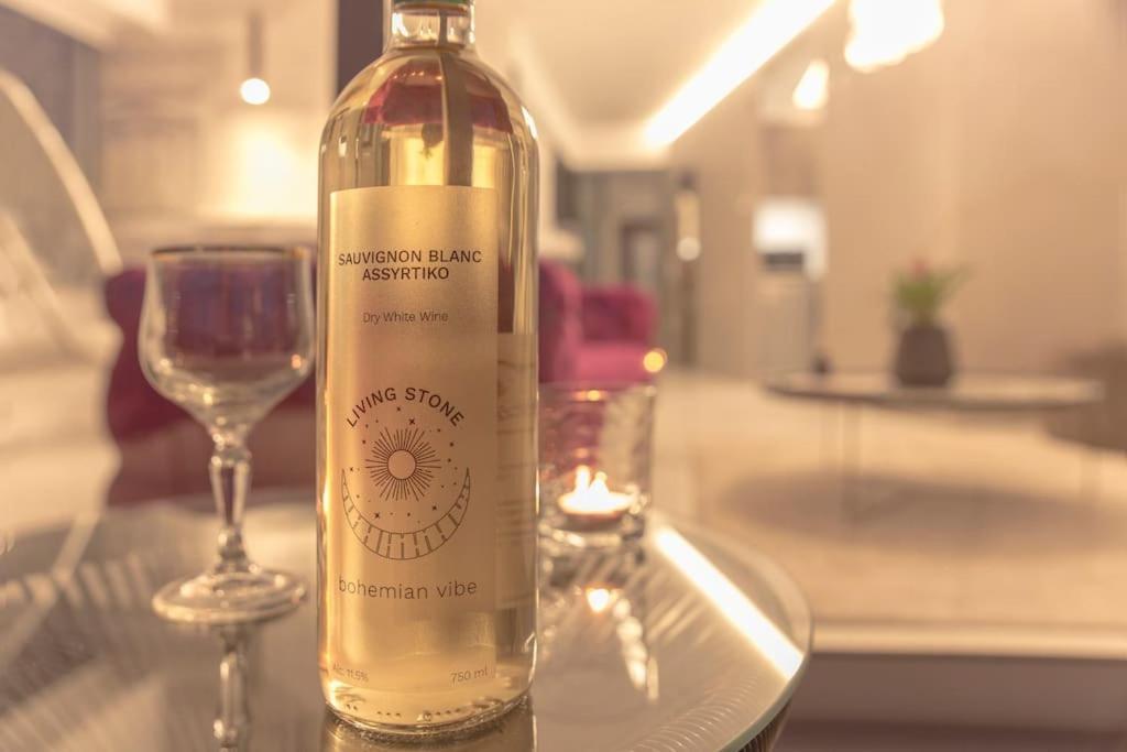 Luxury Apartment Near Acropolis-Living Stone Gold Athens Ngoại thất bức ảnh