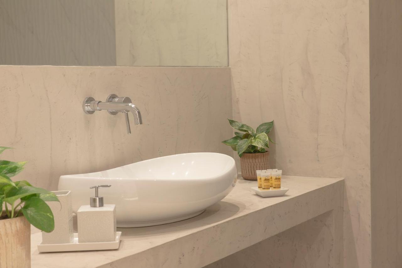 Luxury Apartment Near Acropolis-Living Stone Gold Athens Ngoại thất bức ảnh